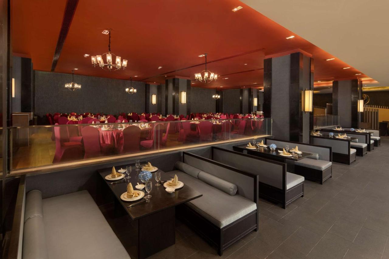 Radisson Blu Hotel Wuhan Etd Zone Exterior photo