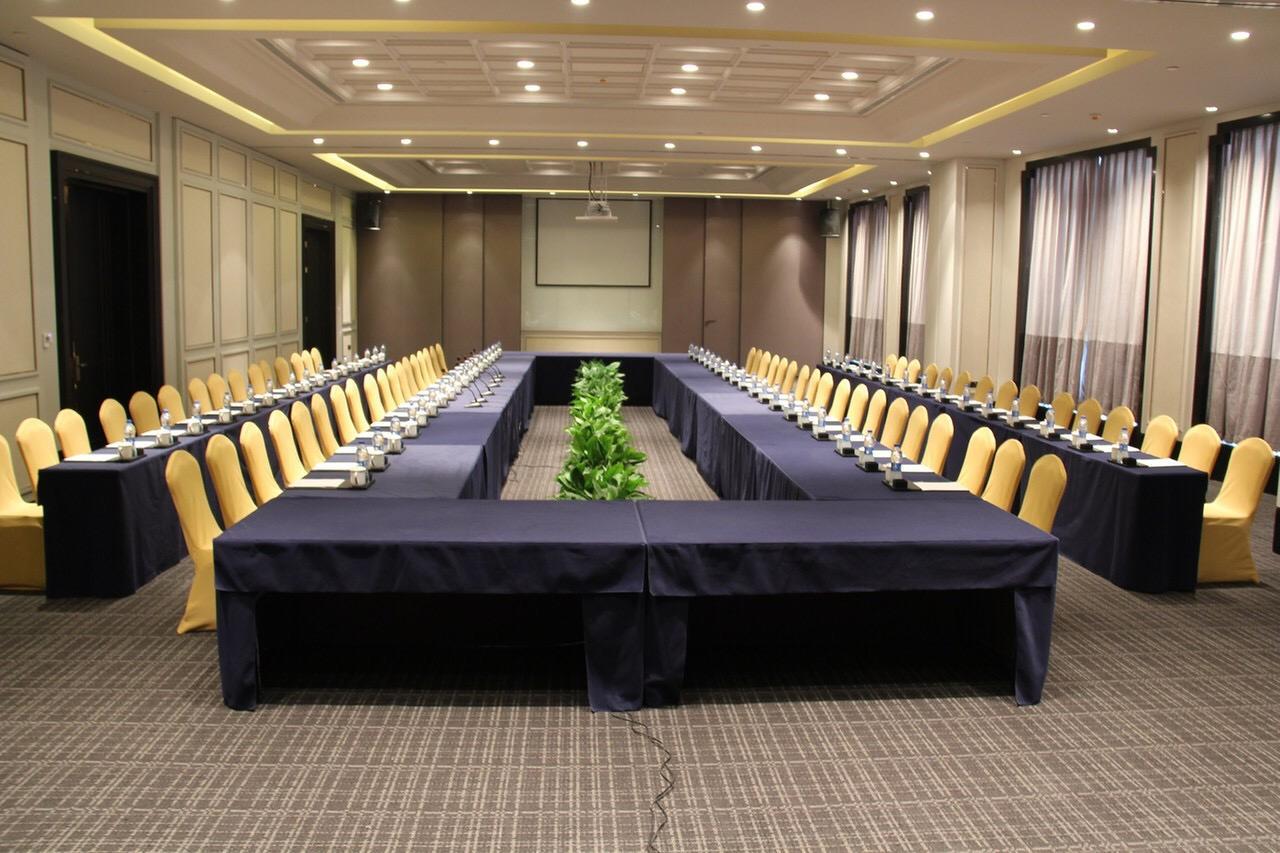 Radisson Blu Hotel Wuhan Etd Zone Exterior photo