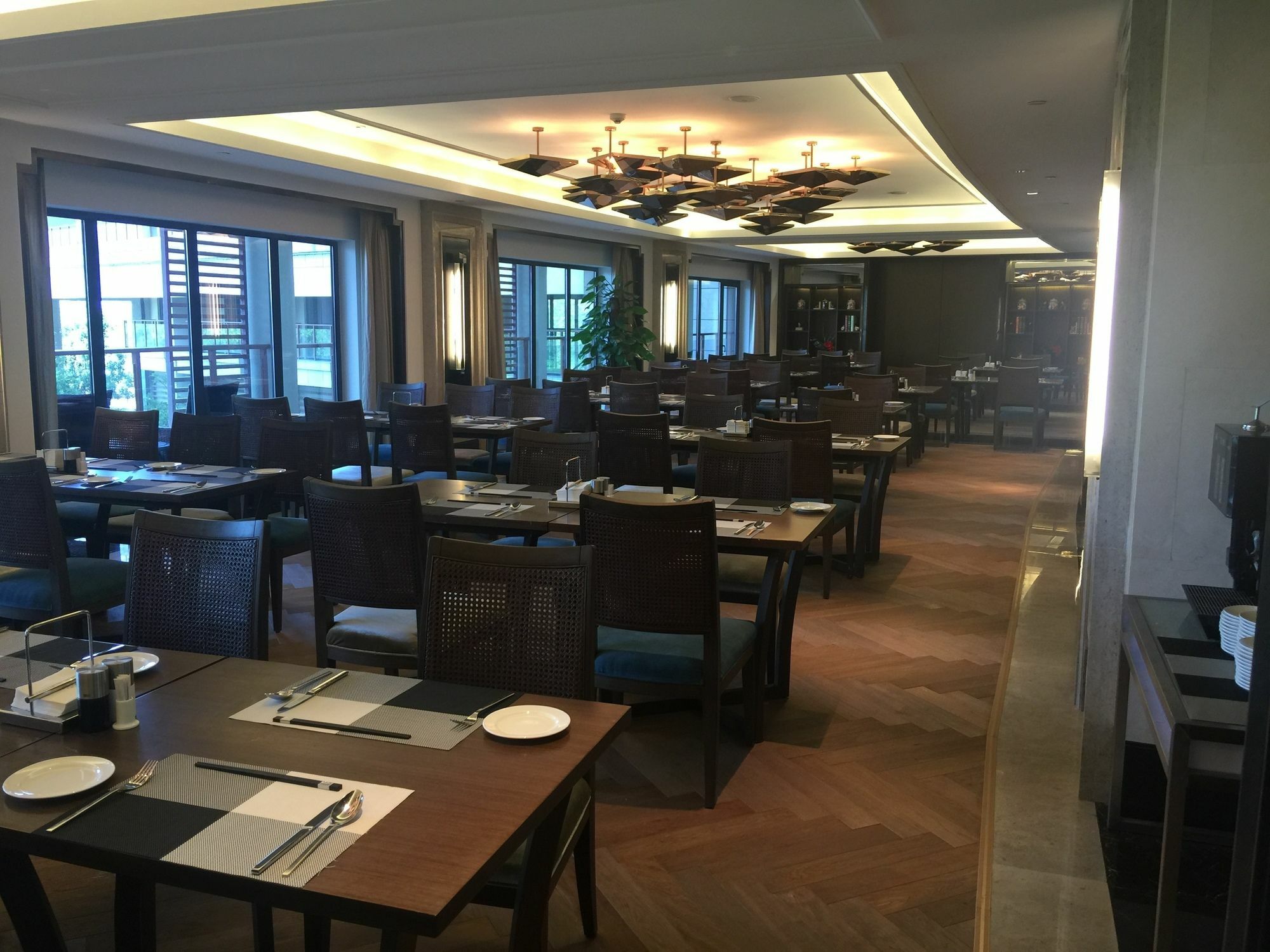 Radisson Blu Hotel Wuhan Etd Zone Exterior photo